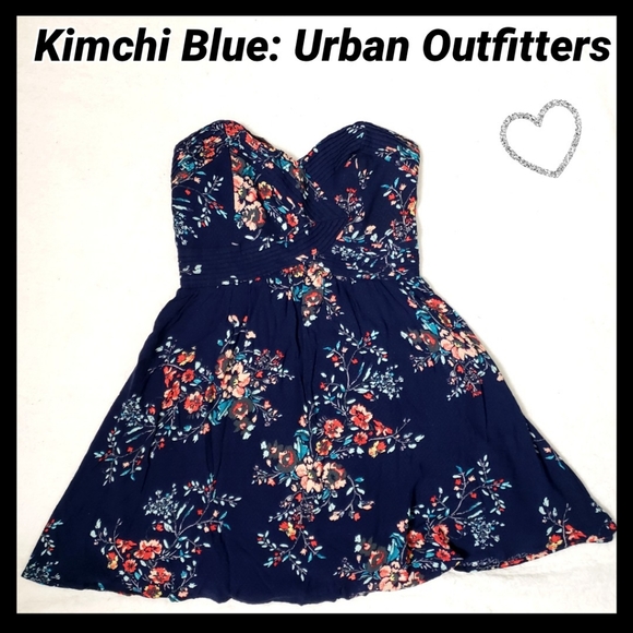 Kimchi Blue Dresses & Skirts - KimchiBlue:Size:M/ Blue Floral Strapless Dress